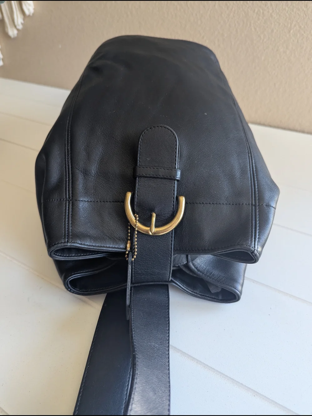 vintage 1990s Coach Soho Sling Bag (Style Number 4160